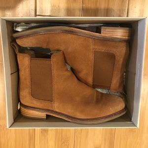 Clark’s Womens Clarkdale Arlo Suede Chelsea Boot